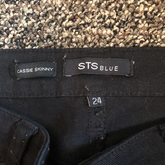 Black jeans - Picture 2 of 3